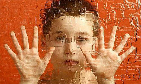 如果VR搭檔心理學(xué)，那它能否成為自閉癥患者的救命稻草？ 