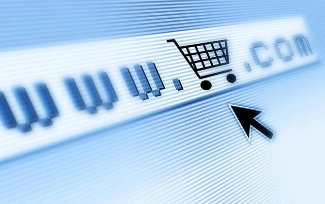 為了讓我們在網(wǎng)上“血拼”，電商們想了一招